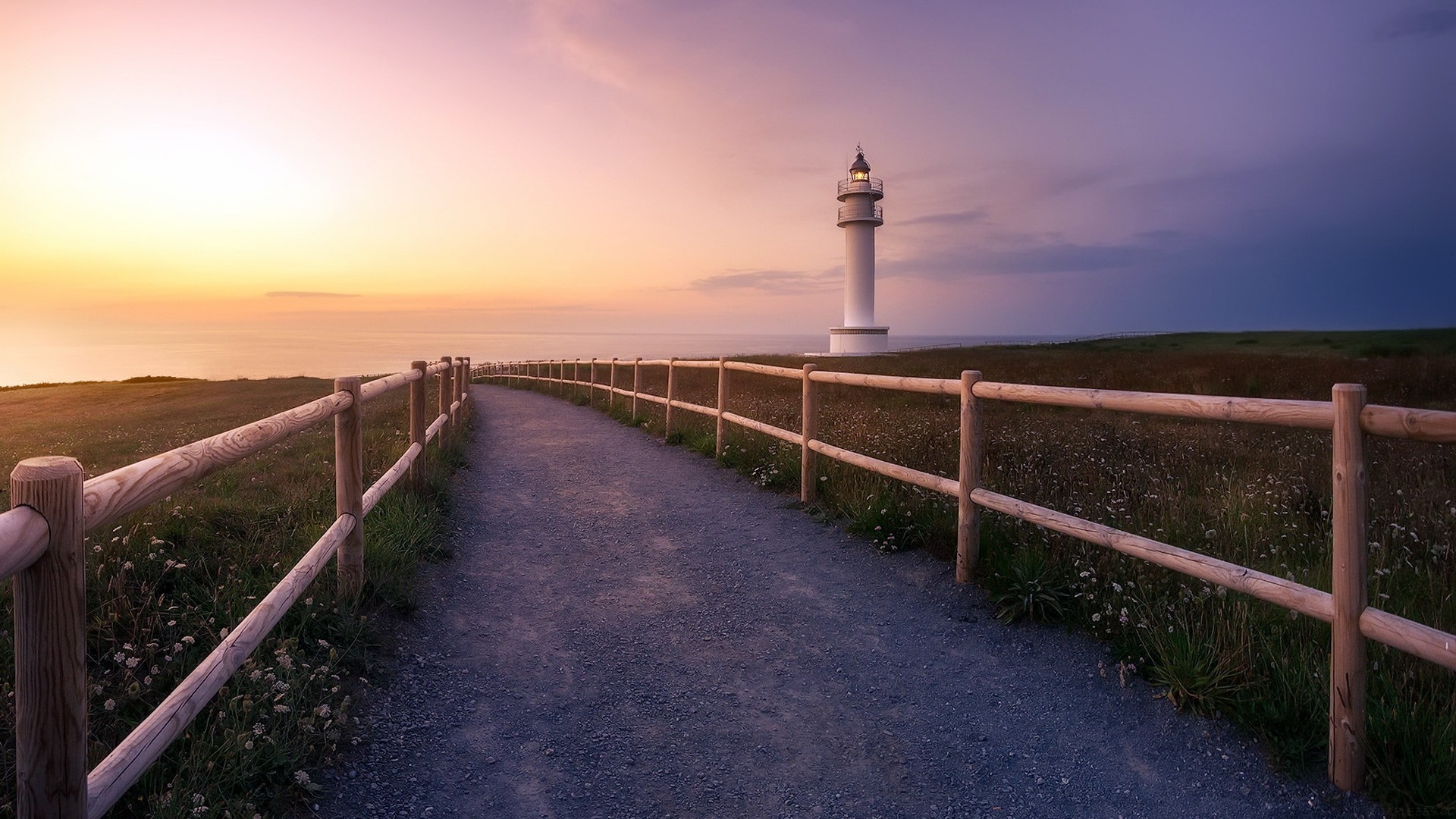 学美术的高三学生能报考哪些学校,学美术的高三学生能报考哪些学校,学费多少钱